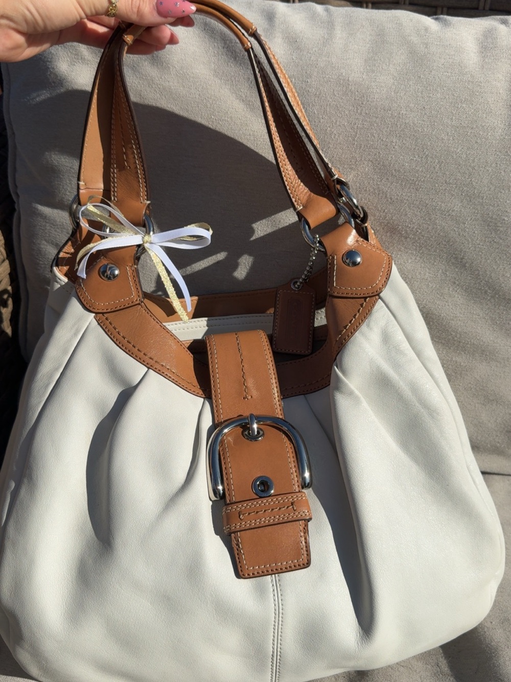 Authentic COACH Lynn Soho Ivory/Camel Shoulder Hobo Purse Bag VINTAGE